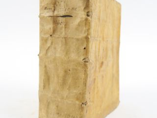 Vente aux enchères MONTAIGNE. [Les Essais. Revuez, corrigez et augmentez de deux tables e