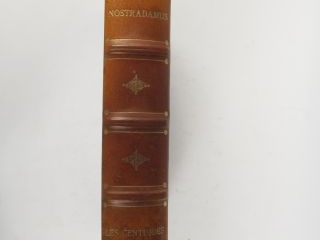 NOSTRADAMUS. Les Merveilleuses Centuries et Prophéties. Illustrations 