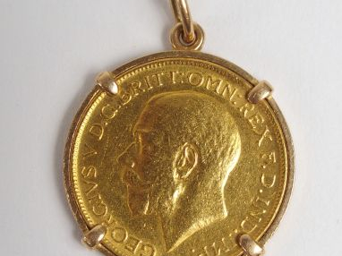 Souverain or monté en pendentif. Poids: 9,6gr