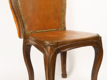 O.G MATHON. Tabouret transformable en chaise Louis XV en noyer mouluré