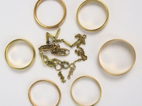 Débris de chaîne et 6 alliancesPoids : 16 g