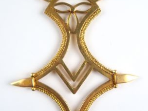 Pendentif en or. Poids : 44,7 g