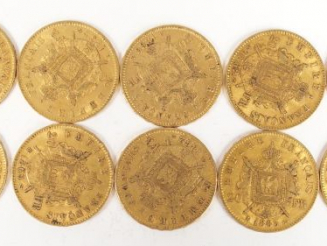 Vente aux enchères 10 pièces de 20 Francs or, Napoléon III laurée. Poids: 64,4gr