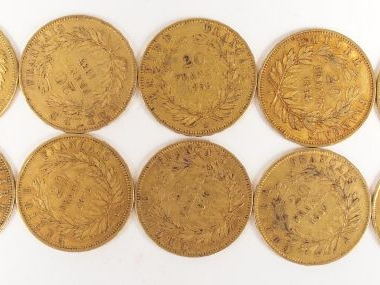10 pièces de 20 Francs or, Napoléon III tête nue. Poids: 64,3gr