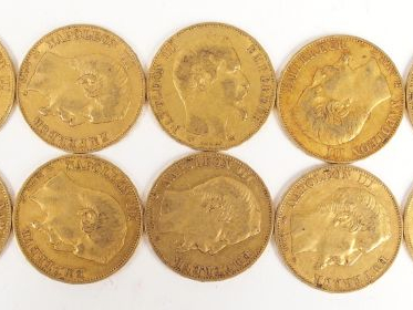 10 pièces de 20 Francs or, Napoléon III tête nue. Poids: 64,3gr