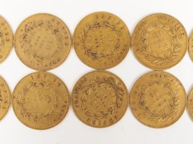 10 pièces de 10 Francs or, Napoléon III tête nue. Poids: 32gr