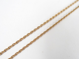 Vente aux enchères Chaîne en or jaune, maille forçat. 50cm Poids: 6,4gr