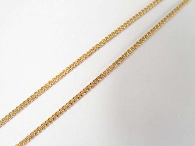 Fine chaîne en or jaune, maille gourmette. 45cm Poids: 4,4gr