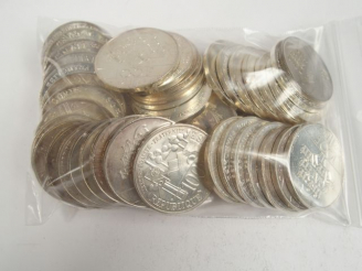 Vente aux enchères 43 pièces de 100 Francs argent, commémoratives. On y joint une pièce d