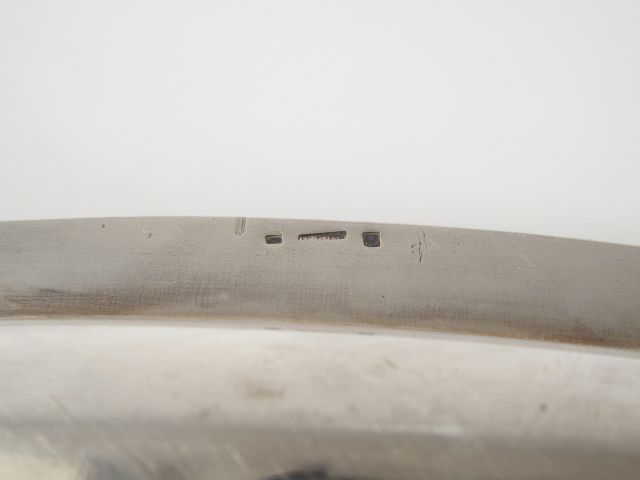 CHRISTOFLE. Plateau rectangulaire de style rocaille en métal argenté, 