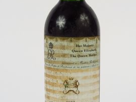 Vente aux enchères 1 BOUTEILLE CHÂTEAU MOUTON ROTHSCHILD 1er GCC PAUILLAC - 1977 - BG/ET