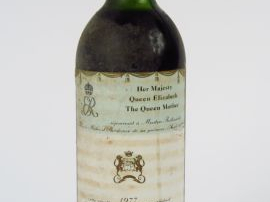 Vente aux enchères 1 BOUTEILLE CHÂTEAU MOUTON ROTHSCHILD 1er GCC PAUILLAC - 1977 - LB-HEP