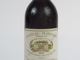 Vente aux enchères 1 BOUTEILLE CHÂTEAU MARGAUX 1er GCC MARGAUX - 1982 -  BG