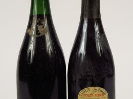 Vente aux enchères 2 BOUTEILLES BOUZY ROUGE MOET   CHANDON (1 PRESUMEE)