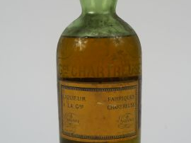Vente aux enchères 1 BOUTEILLE CHARTREUSE JAUNE ANNEES 1941/1951