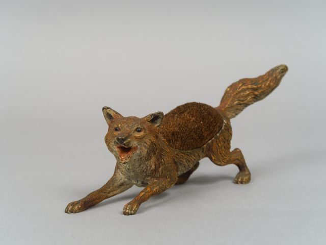 Essuie plume en bronze polychrome de Vienne en forme de renard Dim. 8 