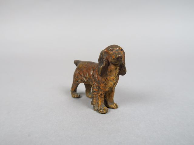 Sujet en bronze polychrome de Vienne 'cocker' Dim. 4,5 x 6 cm