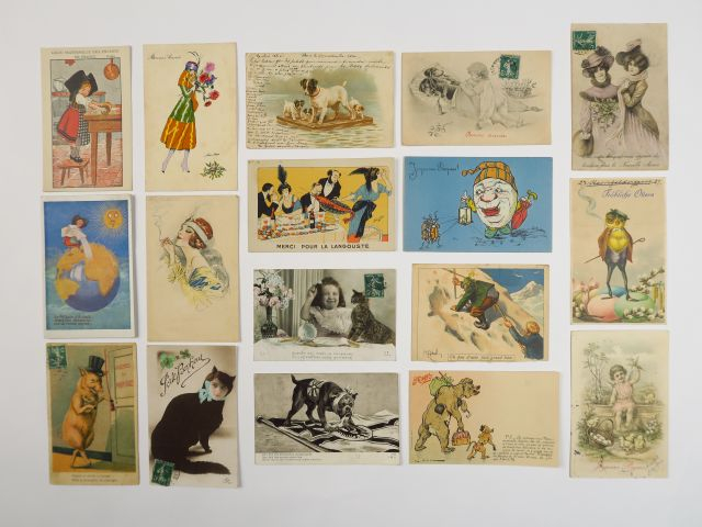 Album "Illustrateurs" comprenant environ 500 cartes postales
