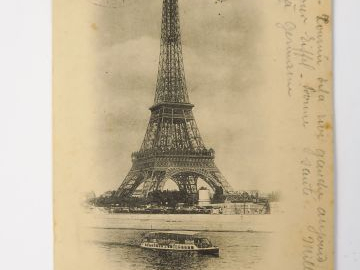 Album "Paris" comprenant environ 869 cartes postales