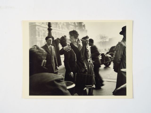 Album "Reproductions de photographies célèbres (Atget, Doisneau…)" com