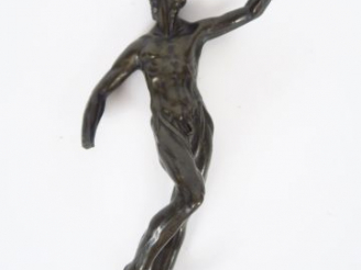 Vente aux enchères Ecole florentine XIXème "Ecorché" Sujet en bronze à patine brune.  H. 