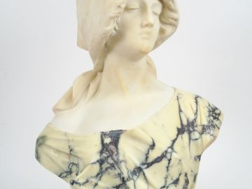 E. CHOTARD. "Jeune fille au fichu". Sculpture en marbre et albâtre, si