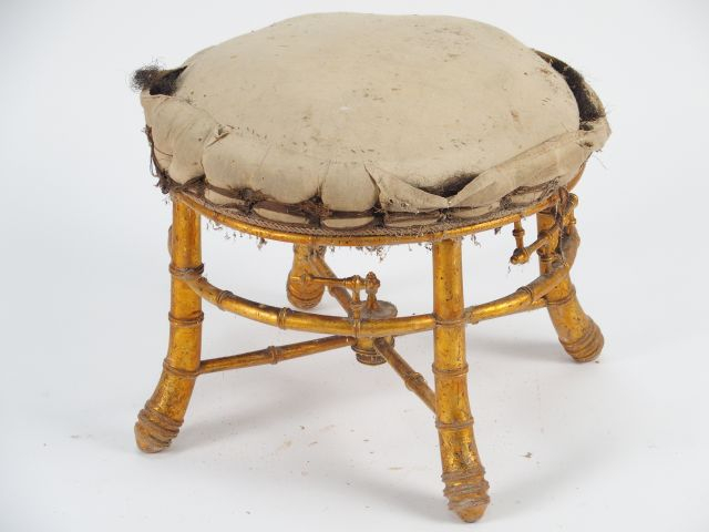 Tabouret Napoléon III, piètement en bois doré, à l’imitation du bambou