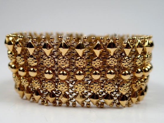 Bracelet Napoléon III en or, décor de perles et de losanges (on y join