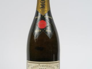 1 BOUTEILLE CHAMPAGNE MOËT   CHANDON BRUT IMPERIAL - 1914 - ETIQUETTE 