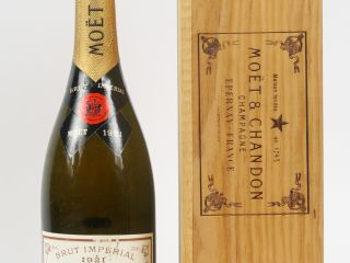 1 BOUTEILLE CHAMPAGNE MOËT   CHANDON BRUT IMPERIAL - 1921- ETIQUETTE T