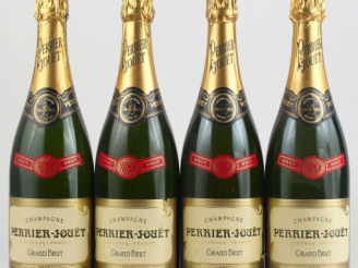 Vente aux enchères 4 BOUTEILLES CHAMPAGNE PERRIER JOUET GRAND BRUT