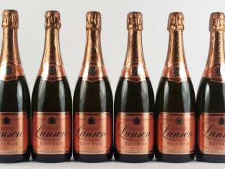 Vente aux enchères 6 BOUTEILLES CHAMPAGNE LANSON BRUT ROSE