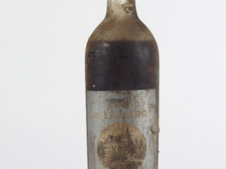 Vente aux enchères 1 VIEILLE BOUTEILLE CHÂTEAU DE LA JARRE BLANC - NM/BEP/EA