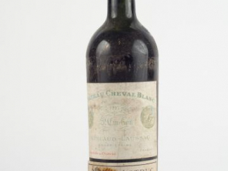 Vente aux enchères 1 BOUTEILLE CHÂTEAU CHEVAL BLANC 1er GCC ST EMILION - 1927 - MEP/EF