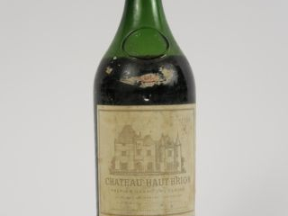 Vente aux enchères 1 BOUTEILLE CHÂTEAU HAUT BRION 1er GCC GRAVES - 1959 - 7 CM/EF/CAPS LA