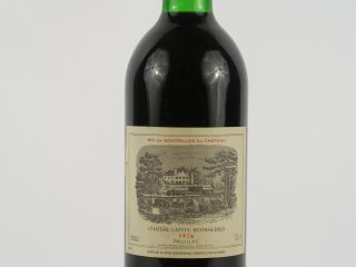 Vente aux enchères 1 BOUTEILLE CHÂTEAU LAFITE ROTHSCHILD 1er GCC PAUILLAC - 1976 - BG/ETL