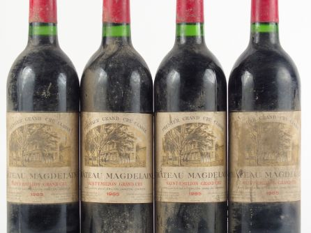 4 BOUTEILLES CHÂTEAU LA MAGDELAINE 1er GCC ST EMILION - 1985 - E POUSS