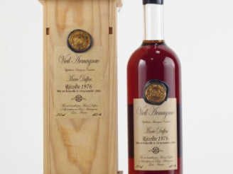 Vente aux enchères 1 BOUTEILLE VIEIL ARMAGNAC MARIE DUFFAU - 1976 - MISE 2006