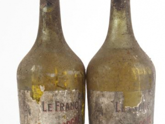 Vente aux enchères 2 TRES VIEILLES BOUTEILLES MARC DE BOURGOGNE LE FRANC - BS/EA/CAPS AB