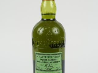 Vente aux enchères 1 BOUTEILLE CHARTREUSE 'CUVEE EXCEPTIONELLE DE L'AN 2000'