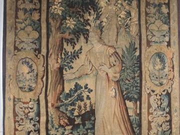 Tapisserie XVIIème « Personnage dans un parc » (accidents et restaurat