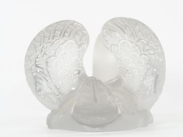 LALIQUE France. Grand sujet en cristal "Cygne" Dim. 17 x 36,5 cm