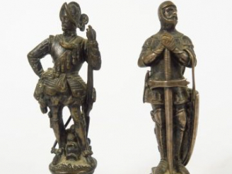 Vente aux enchères Deux cachets XIXème en bronze figurant un croisé et un soldat de la Re