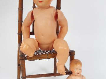 Lot de deux jolis bébés Petit colin des années 30, un de 45 cm chevelu