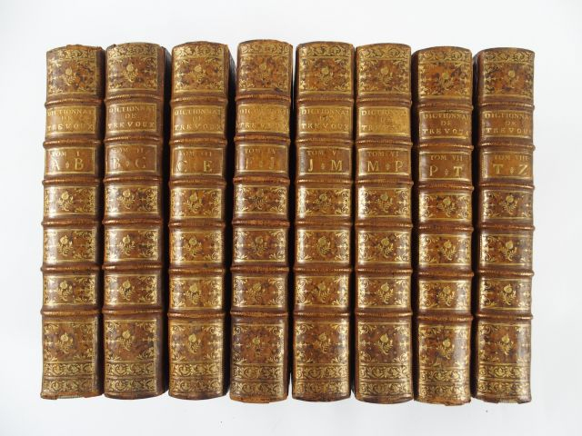 DICTIONNAIRE DE TREVOUX. Dictionnaire universel français et latin vulg