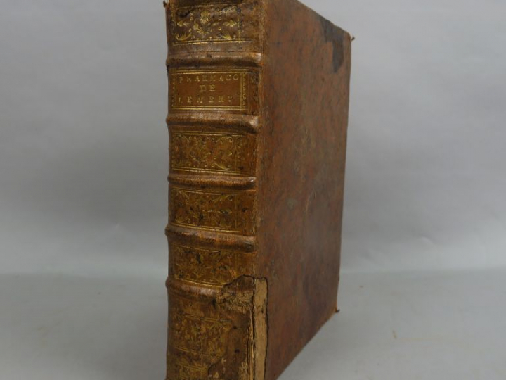 LEMERY (Nicolas). Pharmacopée universelle, contenant toutes les compos