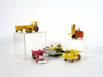 Vente aux enchères Lot d'engins de chantier Dinky Toys et Super Toys dont Blaw Knox Buldo