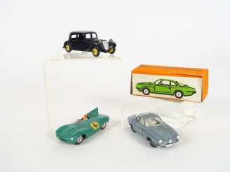 Vente aux enchères Lot de 3 miniatures dont :  - Citroën 11BL noire état d'usage - Jaguar