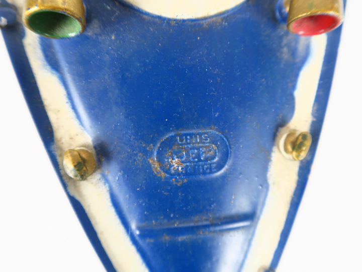 Canot JEP n° 4 ruban bleu, bel état, avec pilote, fonctionnant. Bleu e