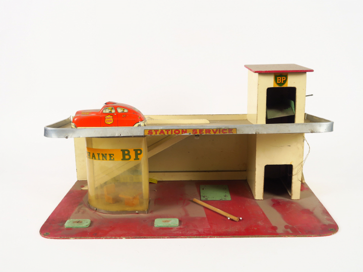 Garage en isorel des années 60 Babyjou Station Service BP. Dim. 60 x 3